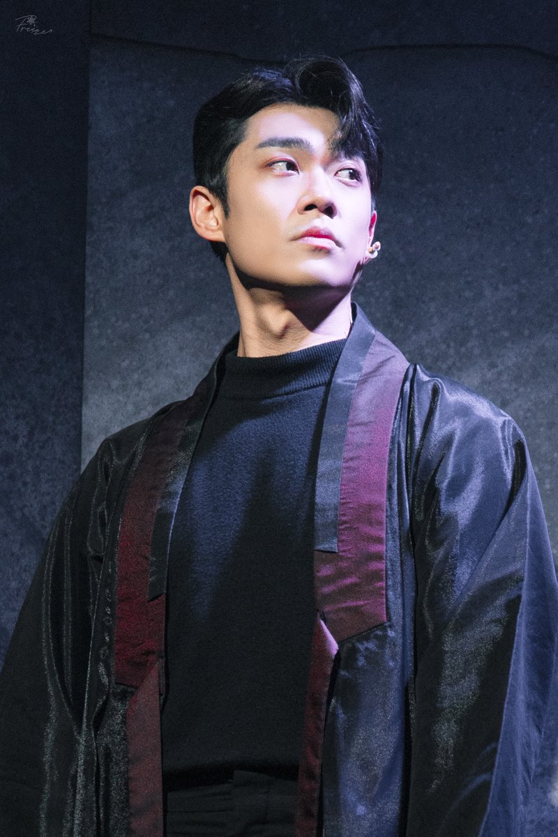 260315 뮤지컬 [초록] 커튼콜데이                                                                                                  

류인/영진 #김찬종