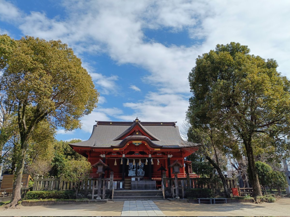 kirin3fc2's tweet photo. 飯香岡八幡宮
縁結びと子育てで、拝殿は県指定文化財とのこと。
御朱印、直書きでいただけました。 https://t.co/qa2DnqlIeO