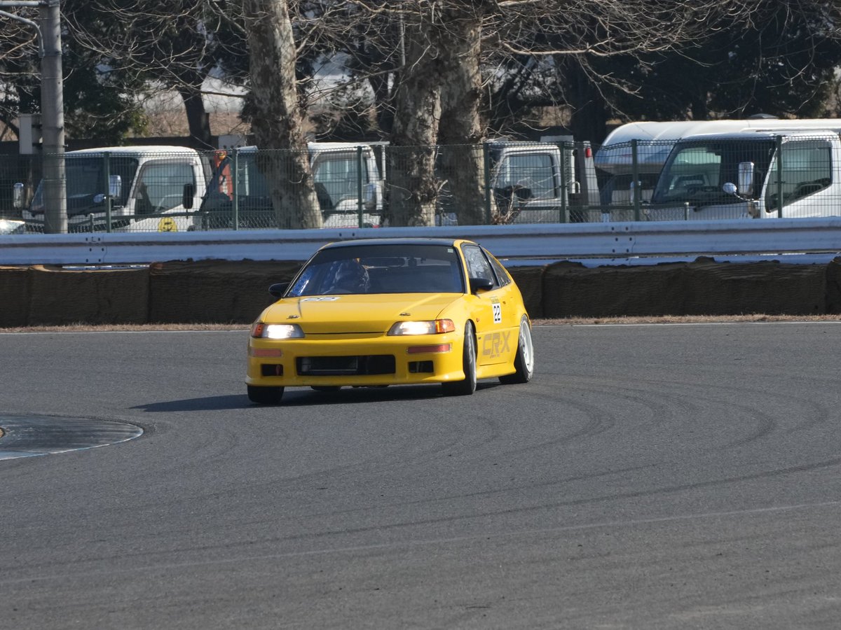 う す い tweet media