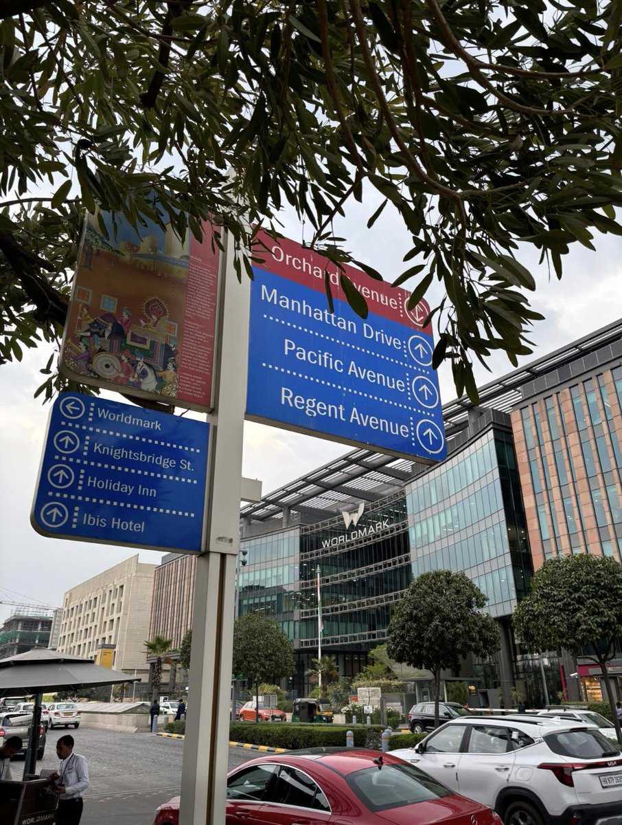 Lloyd Mathias tweet media