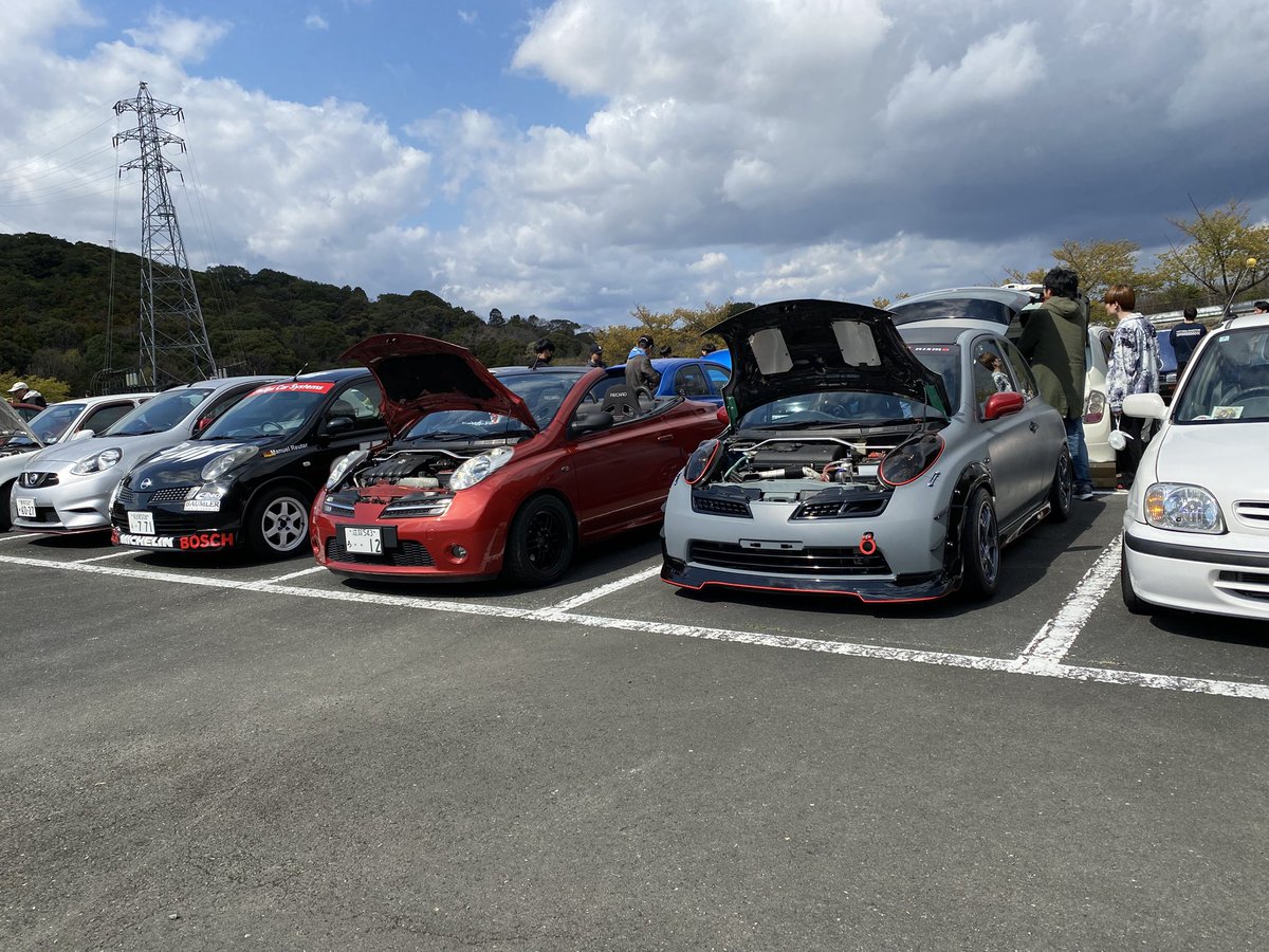 SSSR_RNU12's tweet image. 38時間起きてるのでそろそろ寝ます。
疲れた後のきしめんは最高‼️
詳しくは愛知に来てください。
来年は積載車で無く愛車でリベンジします。
皆様、本日は有難う御座いました。
#東海MTG #マーチ愛 #workaholic