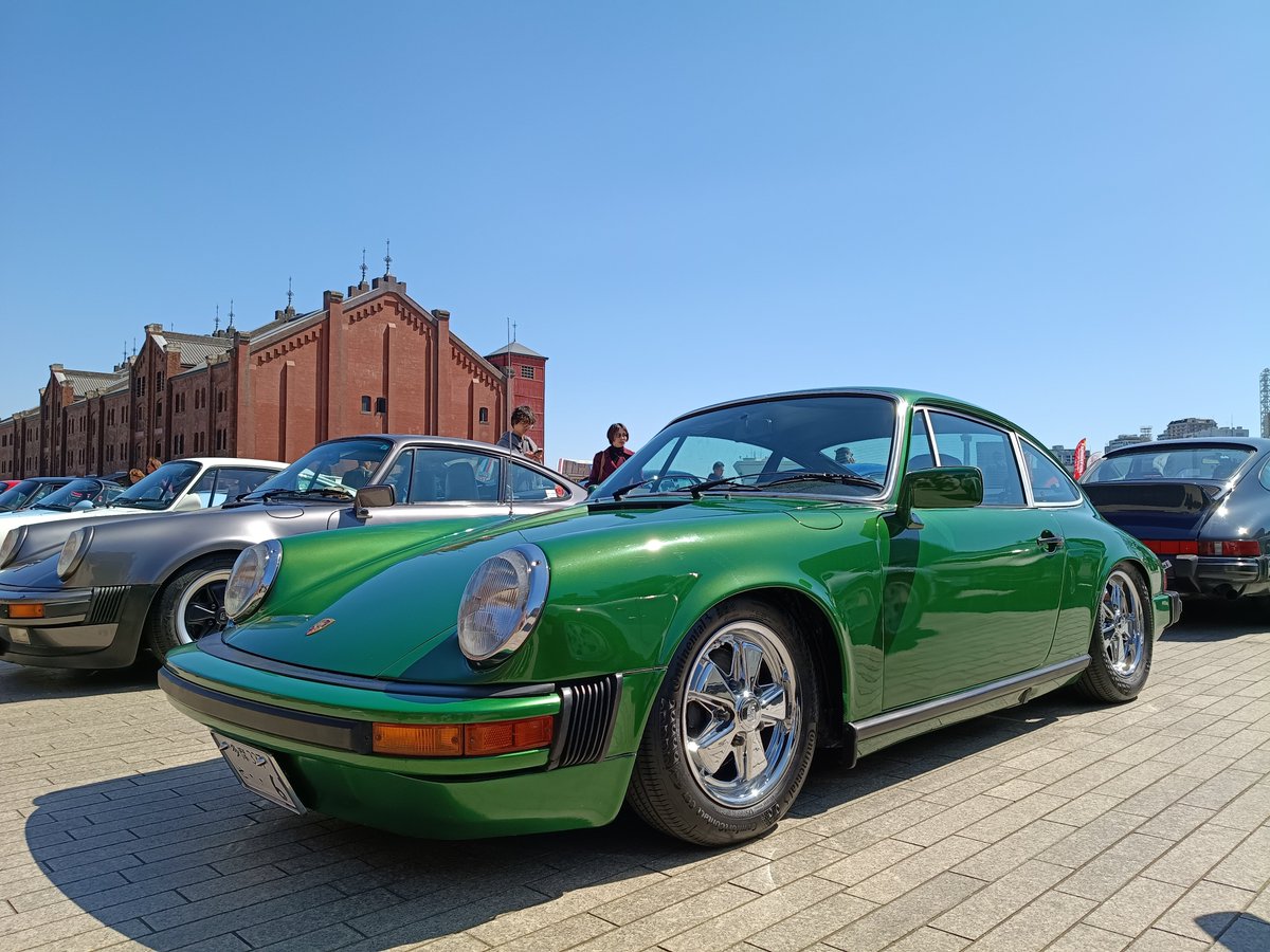 GTS-four tweet media