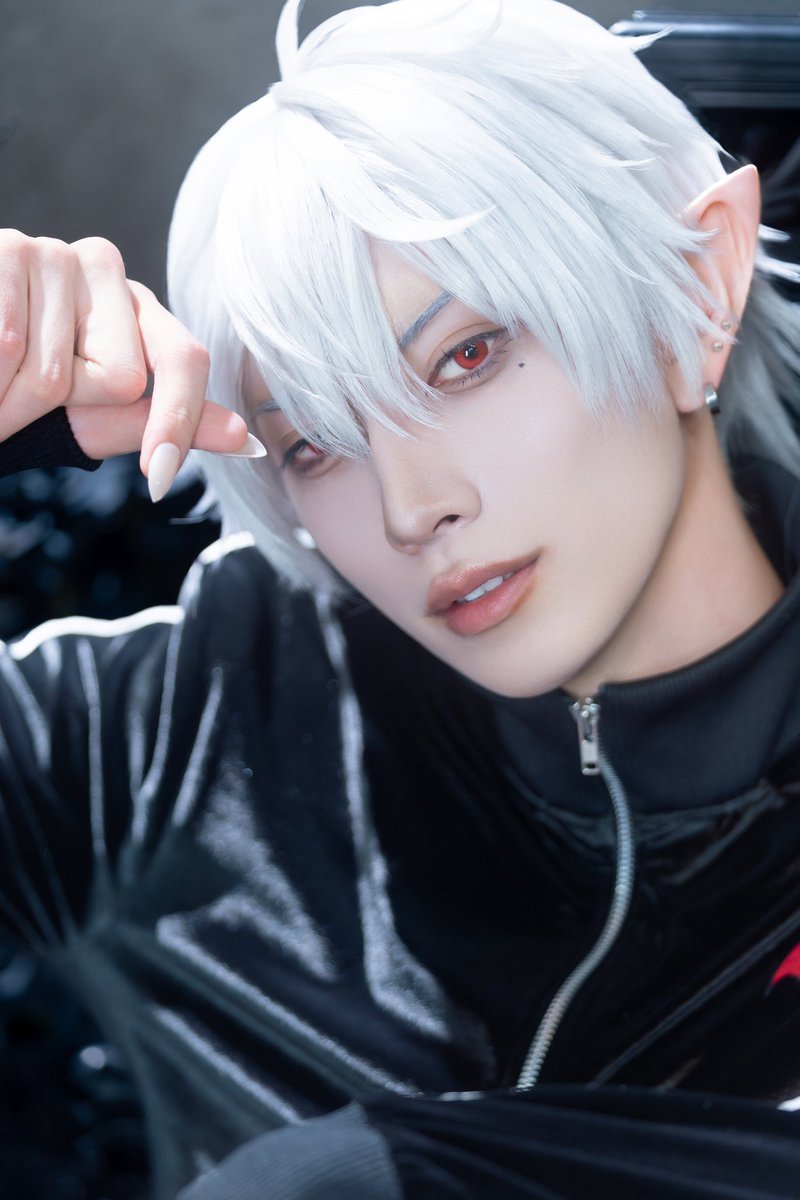 ayukawa_taiyou's tweet photo. ⚠ コスプレ / Cosplay ⚠

🌈🕒️ / 葛葉/ Kuzuha

Let’s do this. https://t.co/tYVDGtw83R