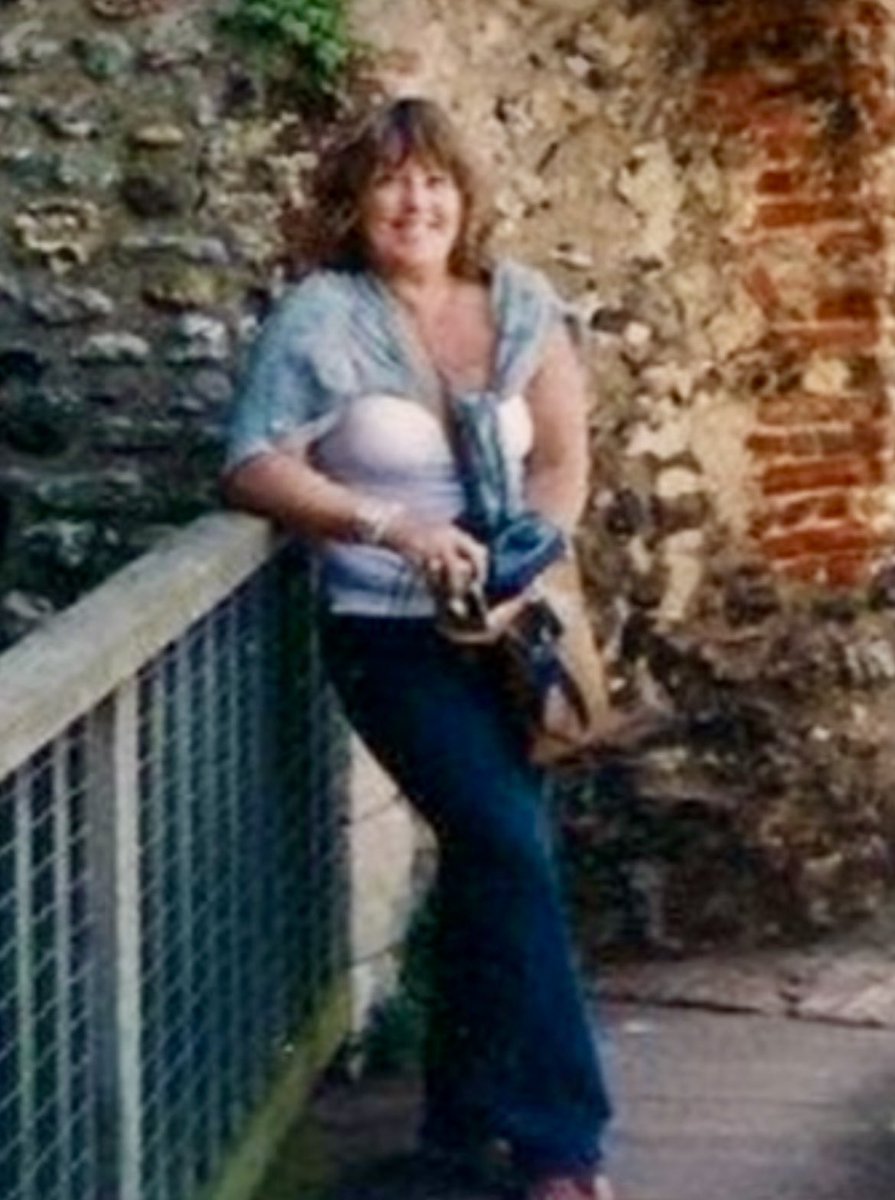 Jacqui Deevoy tweet media