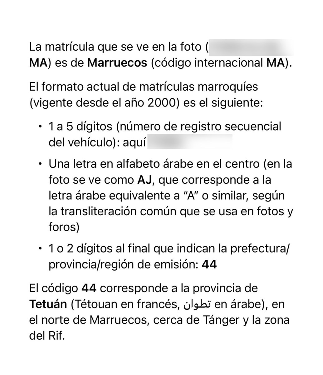 Ayer estuvisteis durante 96 km. detrás de mí, a veces tres coches por detrás y en otras ocasiones dos. Tomasteis la misma salida de la autovía y aparcasteis en una plaza cercana a mi domicilio. No sé qué intenciones tenéis, pero muy disimulados no es que seáis. El vehículo ya