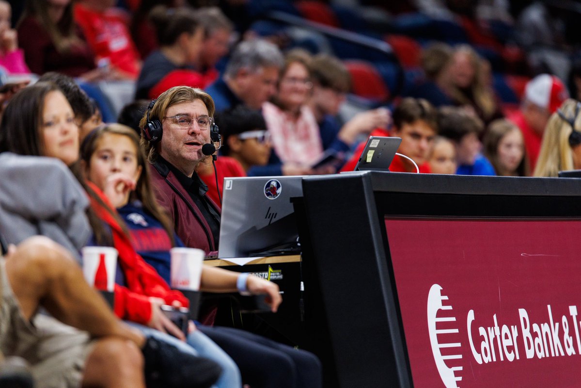 Liberty Women's Basketball tweet media