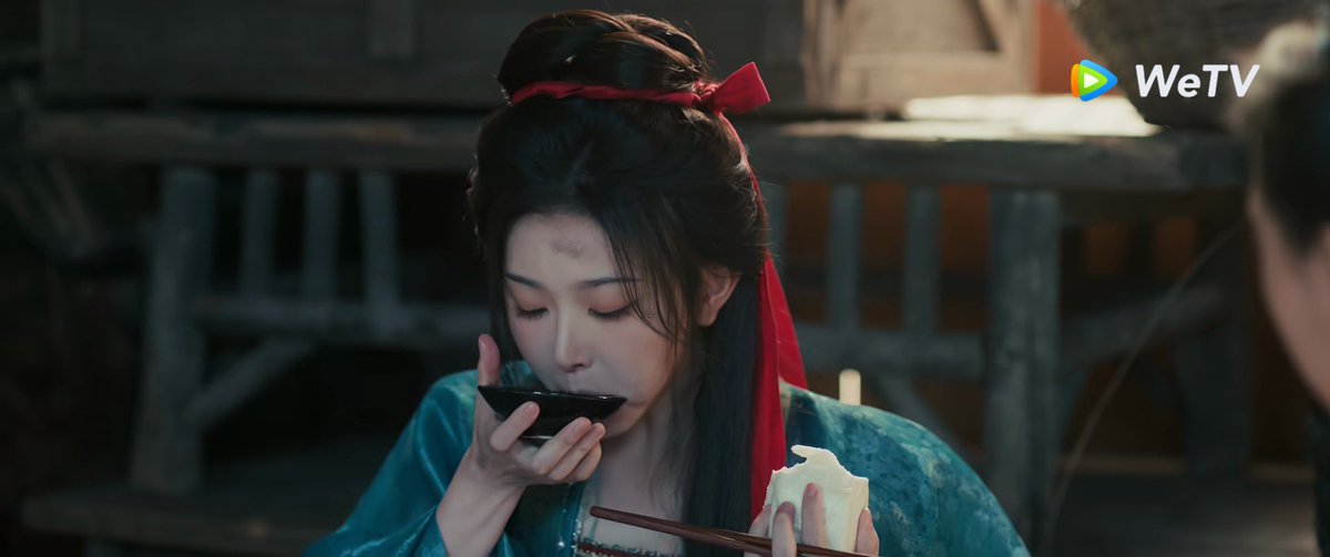 ไม่ว่าจะเจอเรื่องไรมา ท้องต้องอิ่มไว้ก่อนเสมอ ในเมื่อยังมีชีวิตอยู่ ก็ต้องสู้ สงสารสองสาวจับใจ 😭😭😭 หัวใจหญิงแกร่ง

໒꒱ ⋆#ล่าหยก