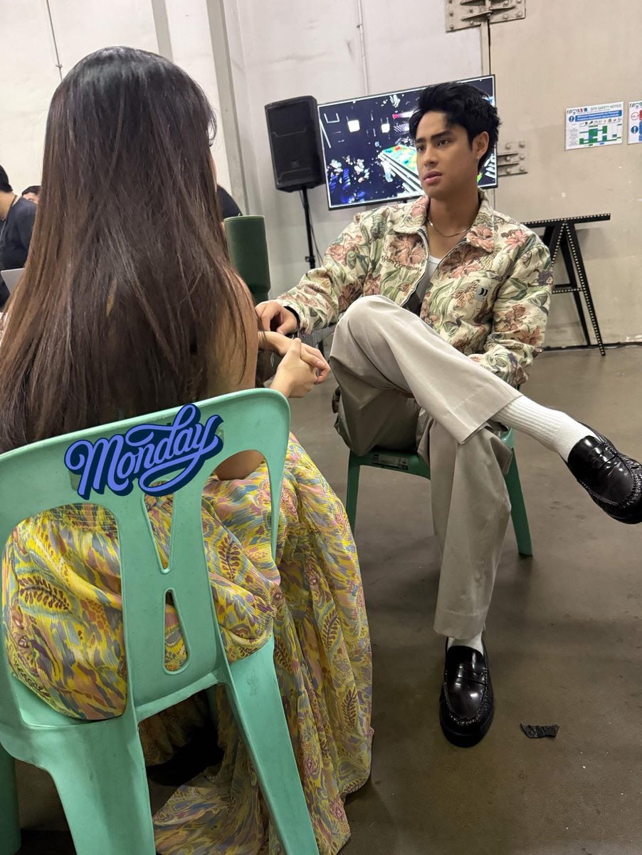 Salamat sa mga kasama at kaibigan kaya kami may ayuda pero pag dating sa kanila waley 😆

DONBELLE TAYO SA WAKAS 
#DonBelle 
#TayoSaWakas