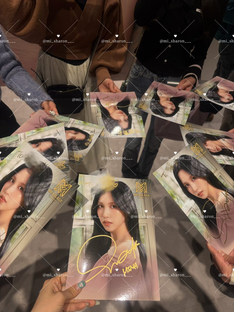 日本人みなペンサークル🐧🤍
このイベントで仲良くなれた子いっぱい！！
みーたんに届けぇ！！！！🥹🥹🥹
#twice
#メビラージュ
#MINA