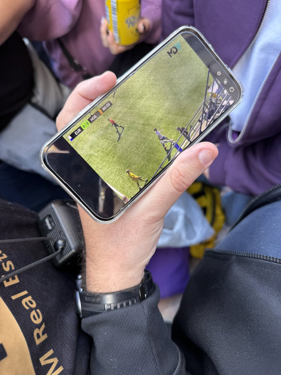 𝒩𝒶𝓋𝒶𝓈 ✍️ tweet media