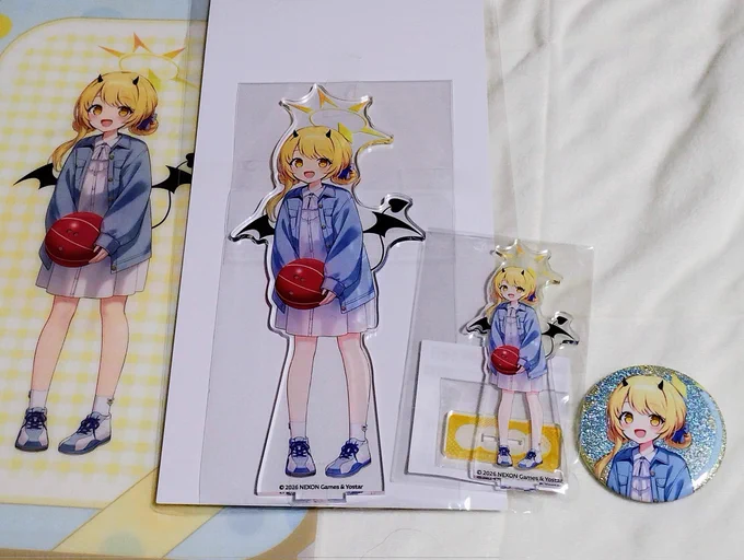 ラウンドワンブルアカコラボのイブキちゃんグッズ一通り手に入れた かわいいね