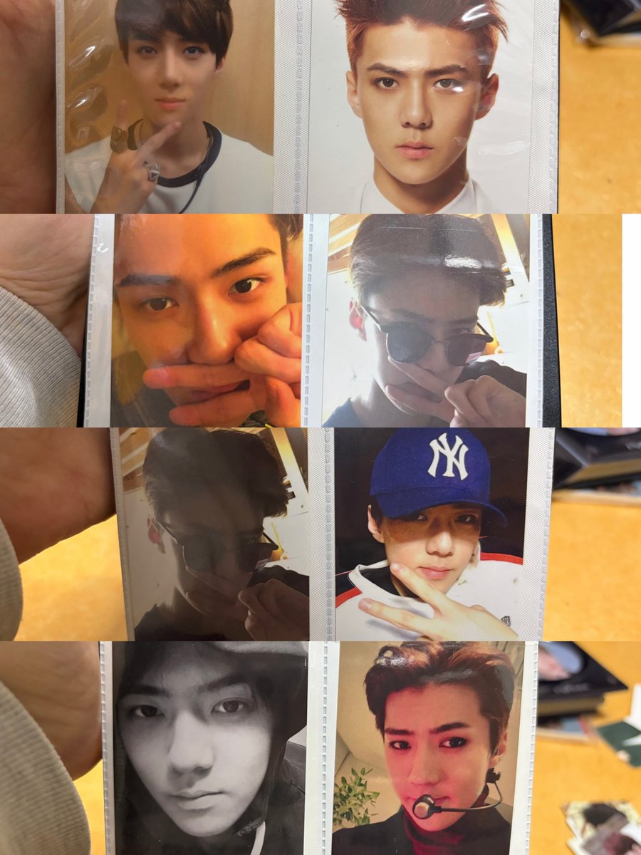 exexoal's tweet photo. 세훈 포카+포토카드 앨범 (EXplOration콘서트) 일괄 양도합니다
카드 꽂혀있는 것들은 손상 우려되어 꺼내지 않고 사진 촬영한 점 양해 부탁드립니다.
일괄 4.5에 양도합니다. 디엠 주세요.
Selling EXO Sehun photocards with an official card album all at KRW 45,000. DM me if you want to buy. https://t.co/zYUnDSf8L8