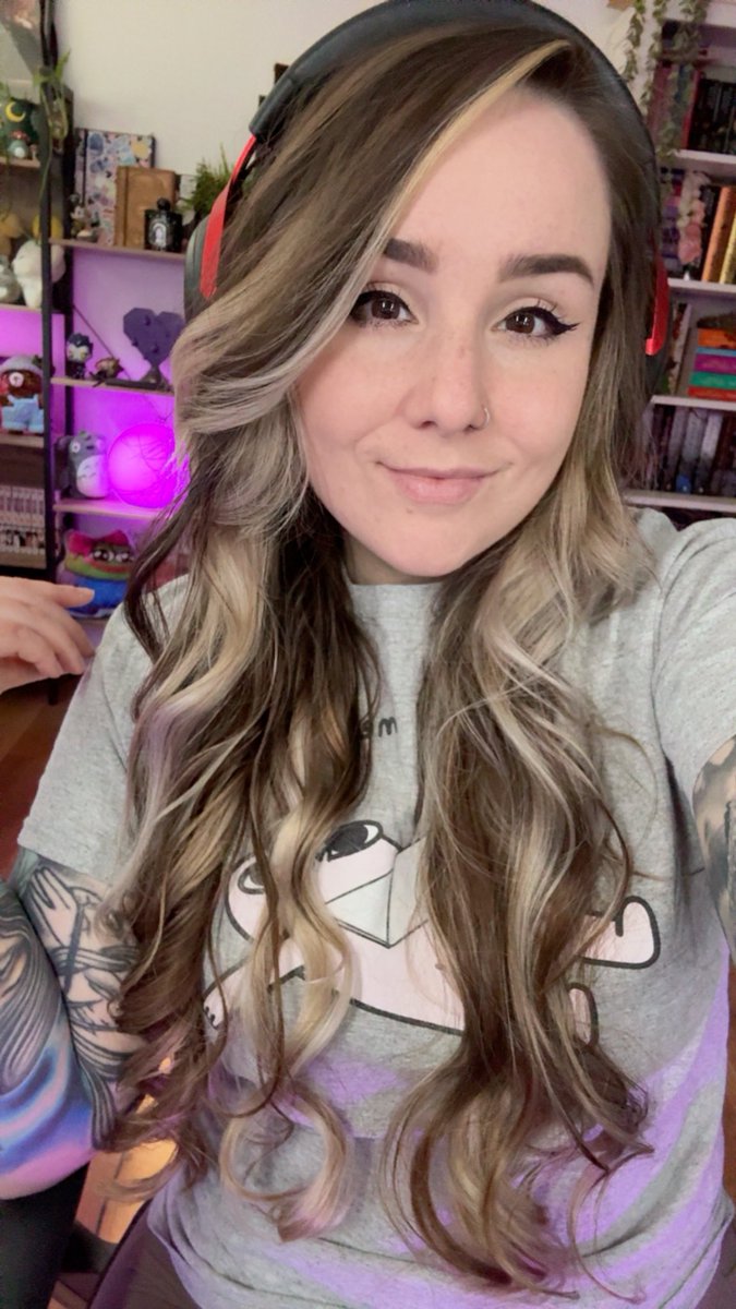 Miss Rage tweet media