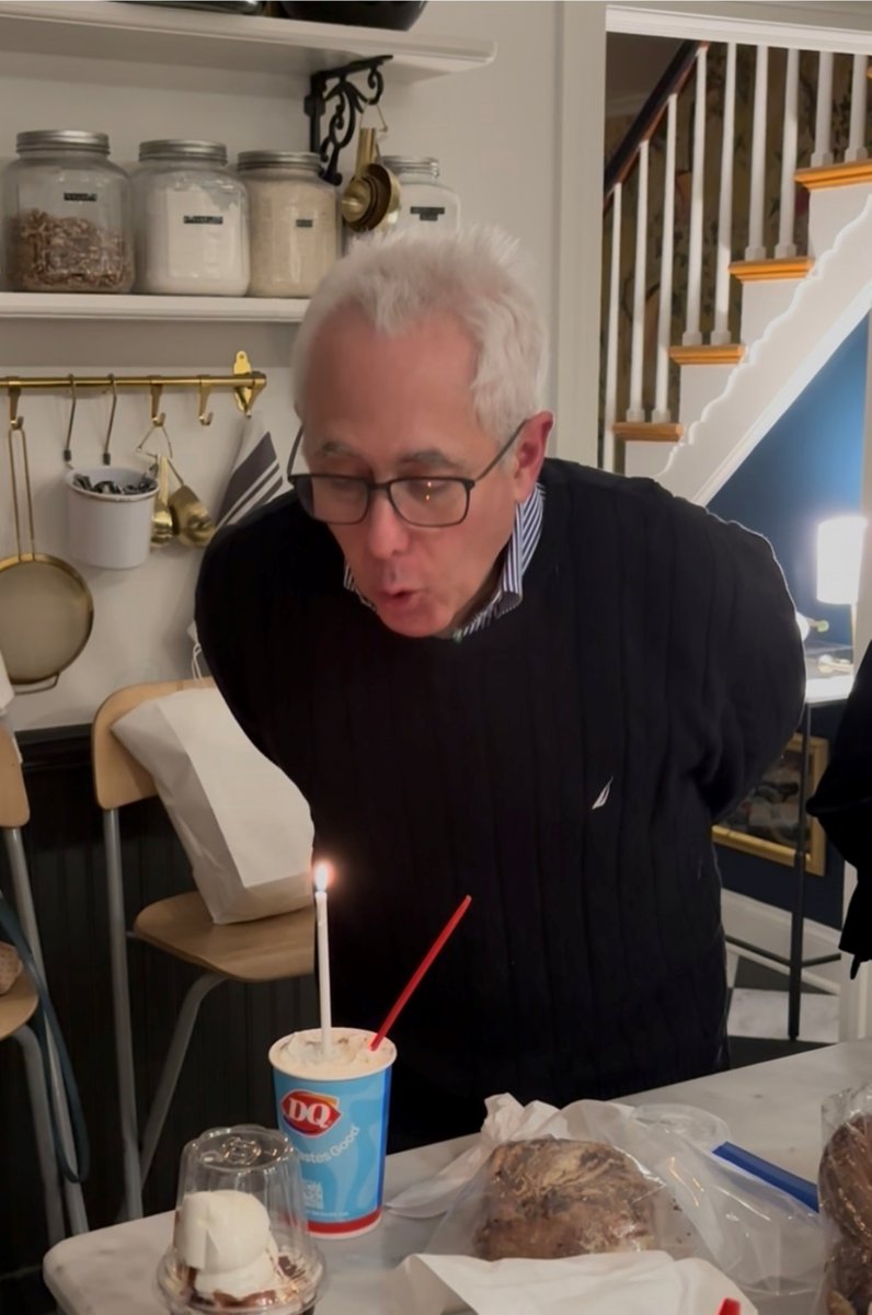 Mark D. Siegel tweet media