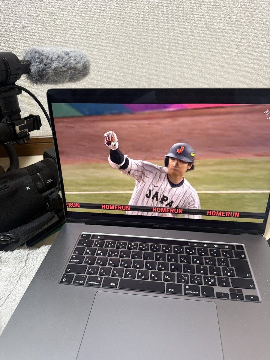 furutime_ch's tweet photo. WBCで大谷さんがホームランを打った瞬間チビちゃんは試合でキャッチャーフライを飛び込んでキャッチしました⚾️
#少年野球　#野球　#軟式野球 #スポーツ https://t.co/XF1ZUefxNJ