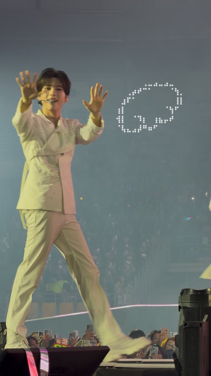 랑이♡ tweet media