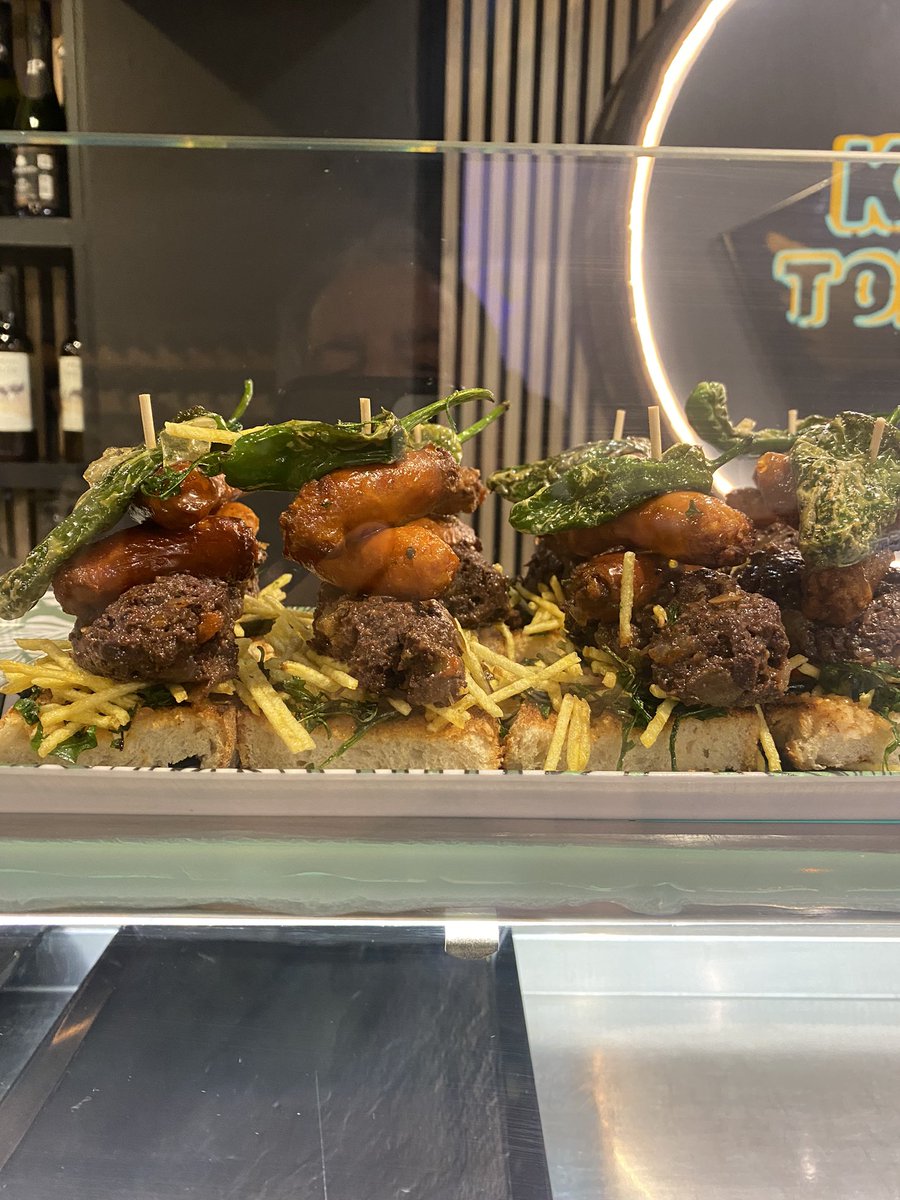 Sir Sean Sitges tweet media