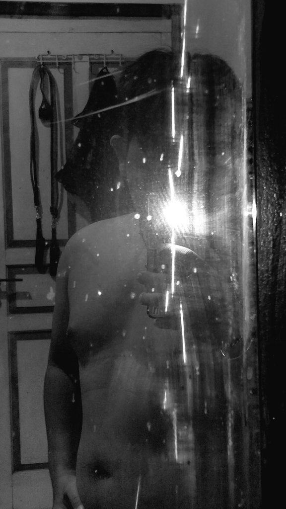 r i c h y tweet media