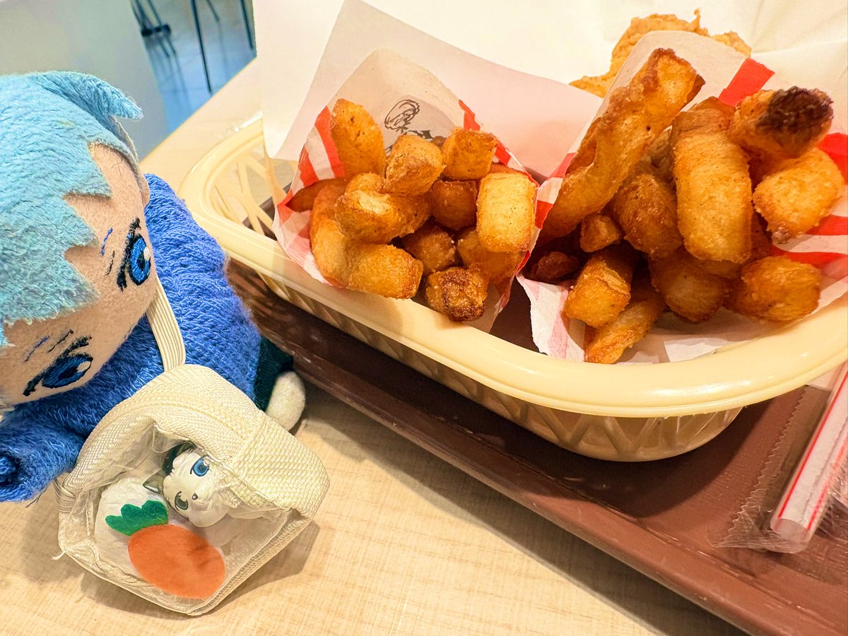 とした tweet media