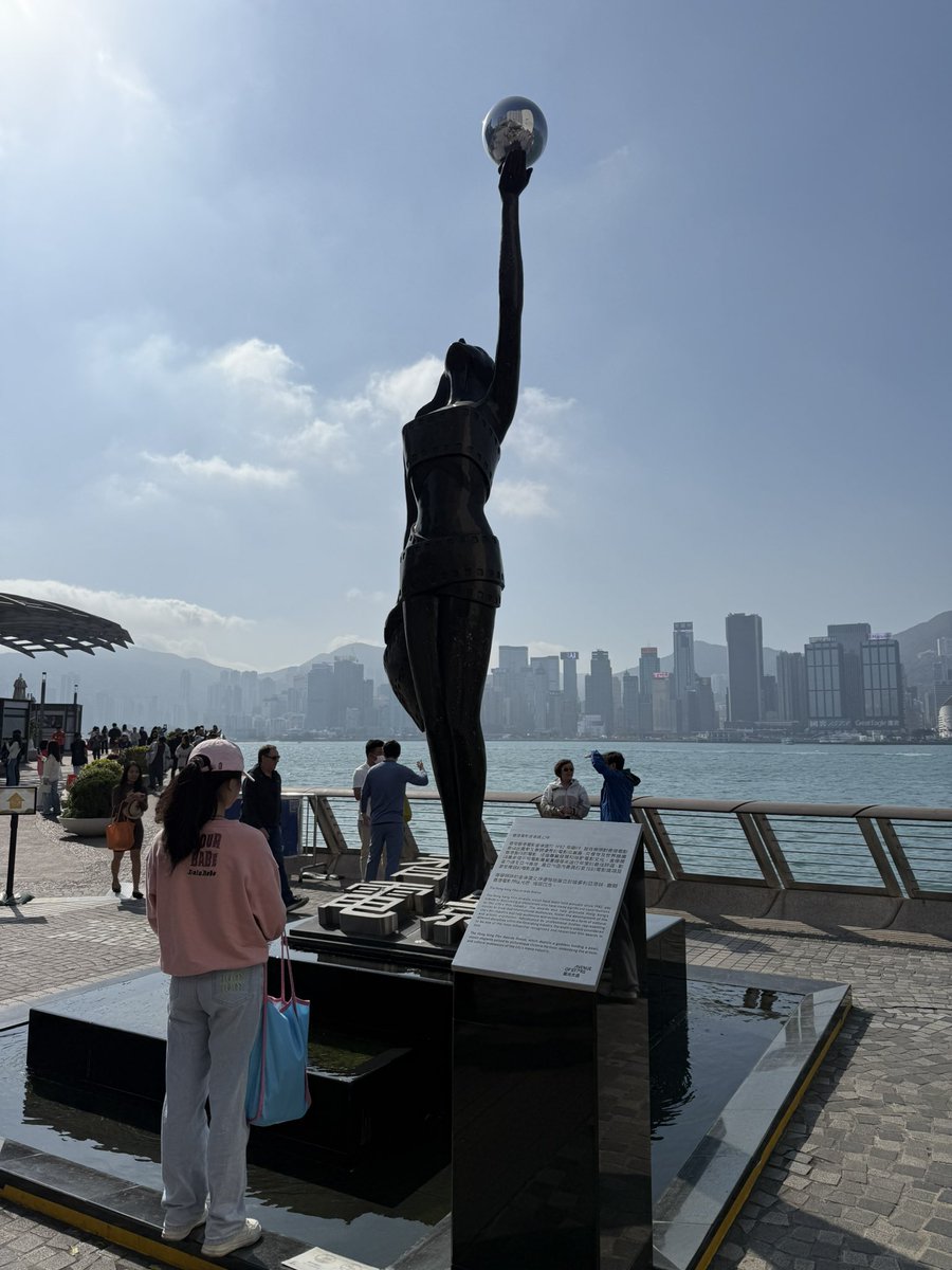 enoshying's tweet photo. Hong Kong https://t.co/OhwZ5UjI32
