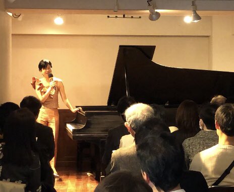 Takagiklavier's tweet photo. 2026.3/14 松濤サロン
20周年記念コンサート
西井 葉子ピアノリサイタル
(H.I)
#西井葉子 #タカギクラヴィア松濤サロン #20周年記念コンサート #cd75 https://t.co/6ebEj5jjQp