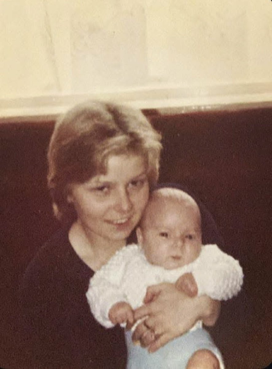 El Smuggo tweet media