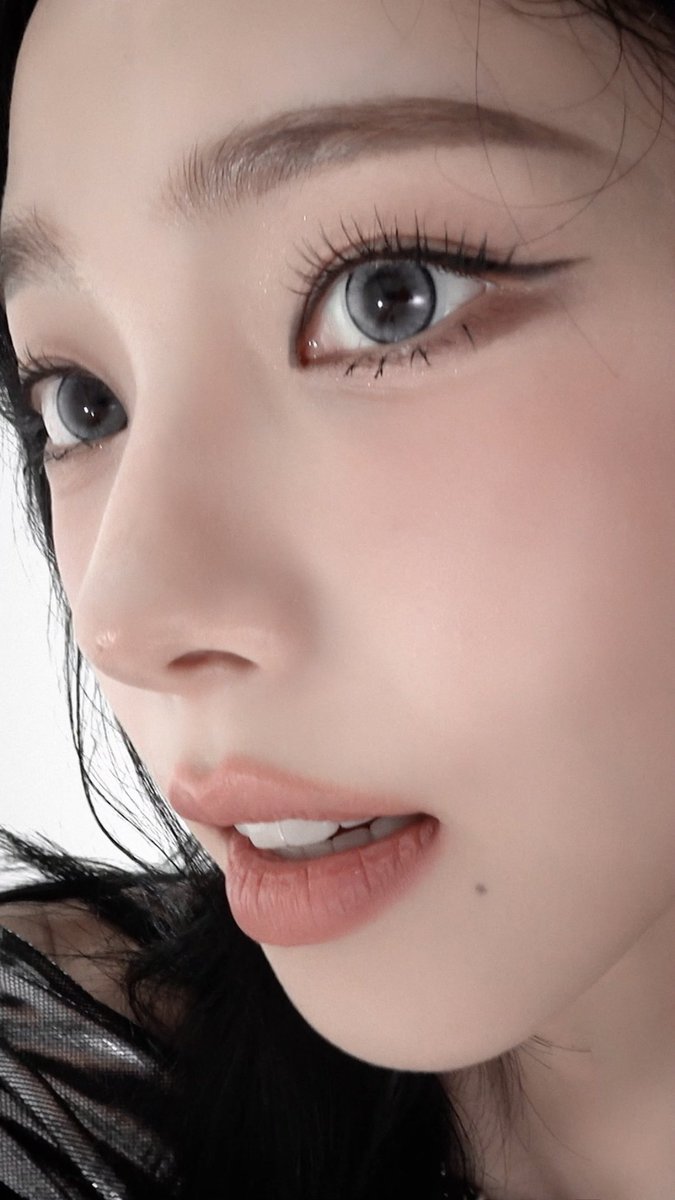 美瞳广告 无法忤逆