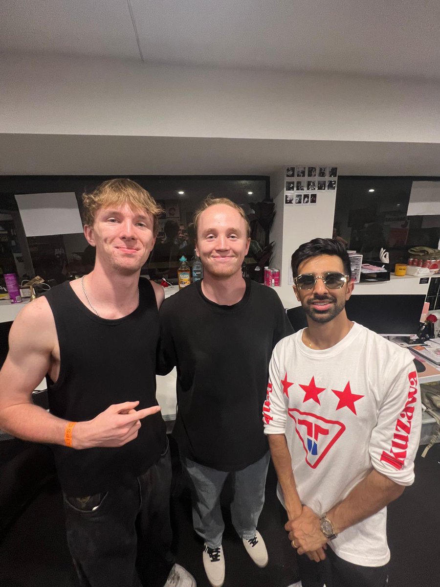 Asher  tweet media