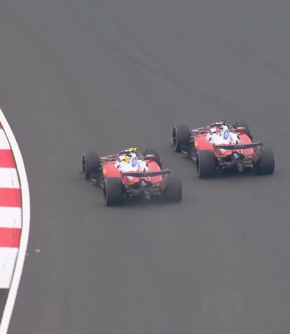 Aprende aí Mclaren, mas primeiro os carros tem que ir pra pista