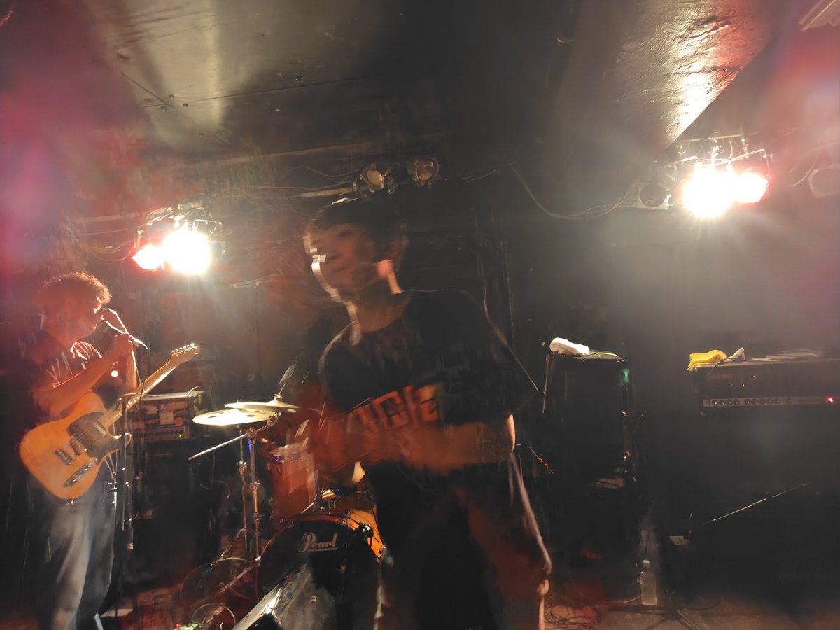 bakuchanhadrum's tweet photo. 昨日は新神楽に行った。
二十歳前位から、新神楽に通った日々を思い出すメンツ。
やっぱり色褪せる事なく、皆かっこいいな。

#新神楽 
#nightingale 
#constructionnine 
#liaroidcinema 
#waterweed 
#naft https://t.co/FyLMbSP8AA