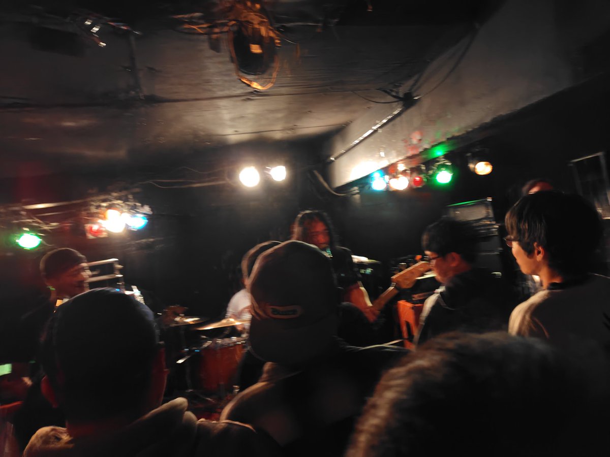bakuchanhadrum's tweet photo. 昨日は新神楽に行った。
二十歳前位から、新神楽に通った日々を思い出すメンツ。
やっぱり色褪せる事なく、皆かっこいいな。

#新神楽 
#nightingale 
#constructionnine 
#liaroidcinema 
#waterweed 
#naft https://t.co/FyLMbSP8AA