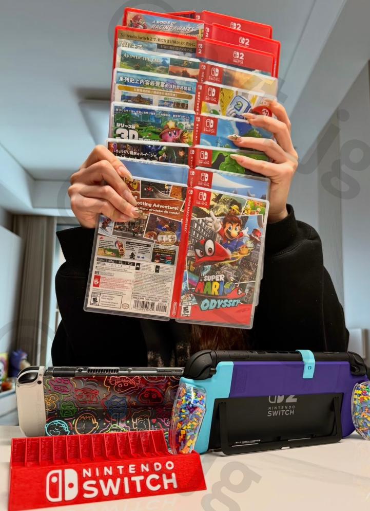na0725no's tweet photo. ご縁で手元に来た #Switch2🎮
本体＋ポケモン＋その他ソフトも一緒に✨

使う予定がないため
ゲーム好きの方へプレゼント🎁

応募方法
フォロー＋いいね♡ https://t.co/A23KjqIGBy