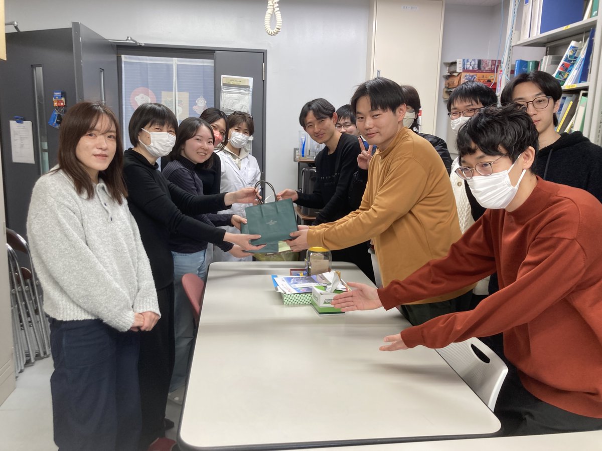 2月13日にバレンタイン、3月13日にホワイトデーイベントが開催されました