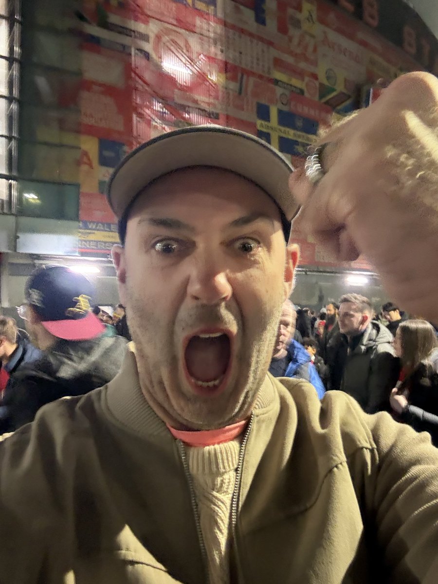 AGM🕺🏻🔴⚪️ tweet media