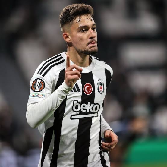 Boğazın Kartalı tweet media