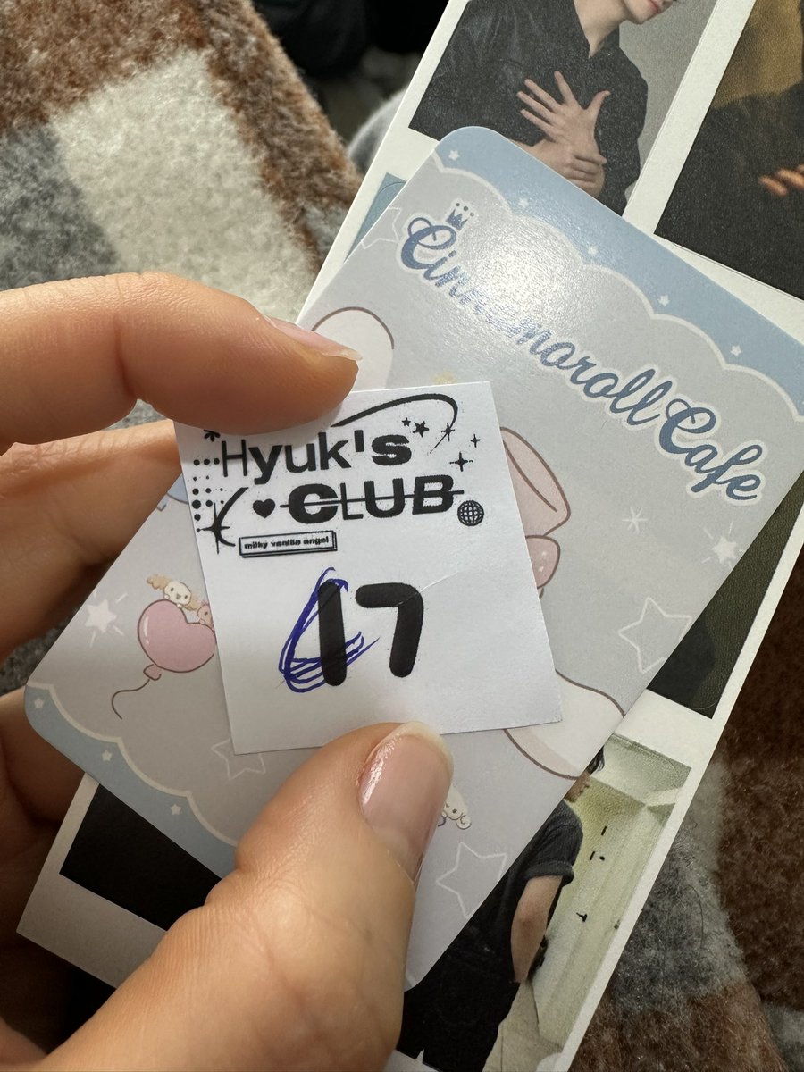 clxhd414's tweet photo. 오늘 제게 촤고 도파민을 선사해 주셨습니다. 넓은 공간과 좌석 덕분에 편안히 쉬면서 즐길 수 있었어요 감사합니다😘

#해피밀바엔데이_26
#이준혁 #LEEJUNHYUK
#밀키바닐라엔젤 #밀바엔
@HBD__26 https://t.co/jTPdgyzQLa