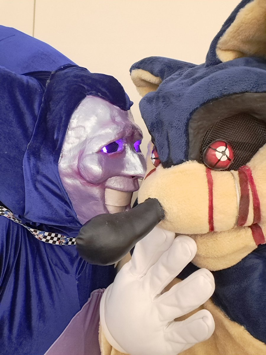 maestro_magica's tweet photo. Endless cycles 🥰
#BrianGriffinPlush #majinsonic #execommunity #endlesscycle https://t.co/BVg0oKvKWx