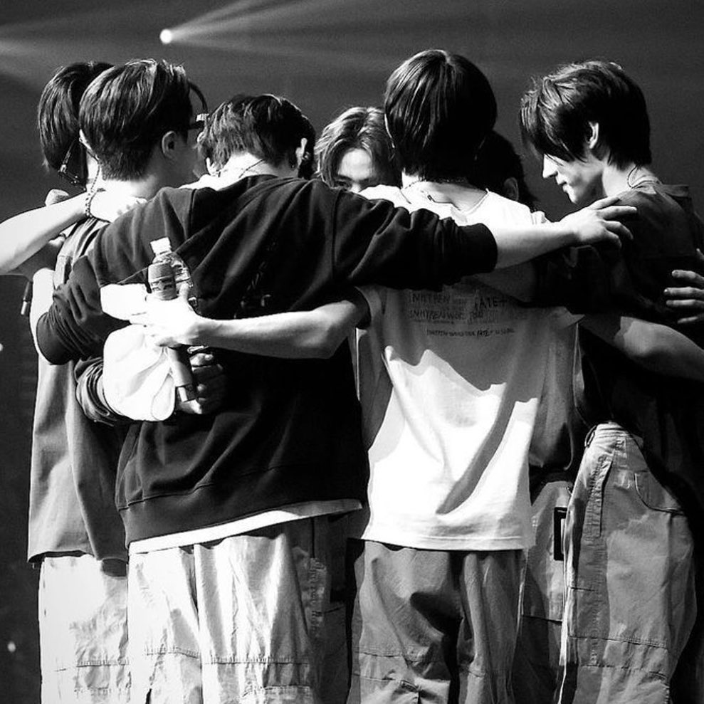 𑣲selene | ot7 forever idc tweet media