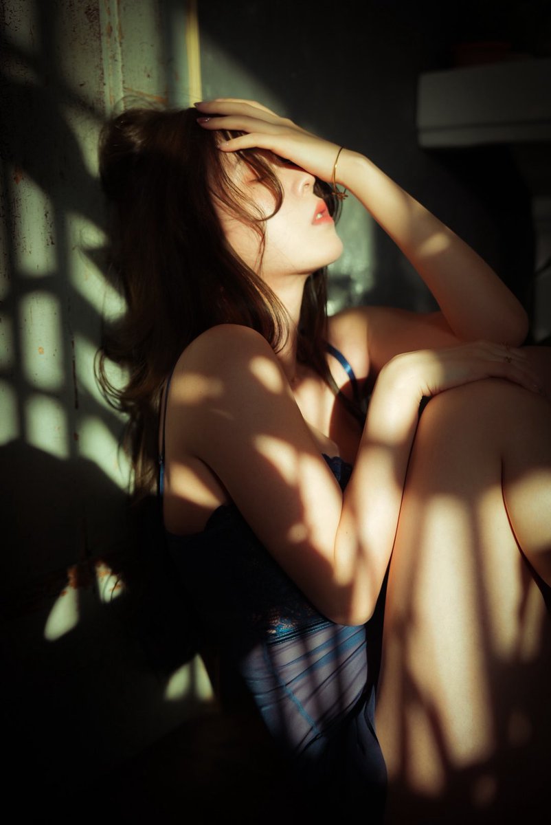 oa0813's tweet photo. 『confusion』

model:Naru(@naru_portrait2 )

#ポートレート #portrait #portraitphotography #photography https://t.co/BJSeiWor1p
