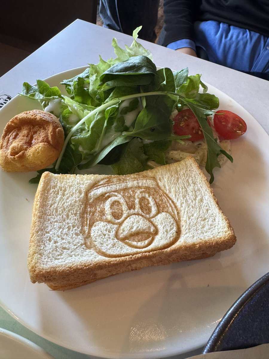 田丸りさ tweet media