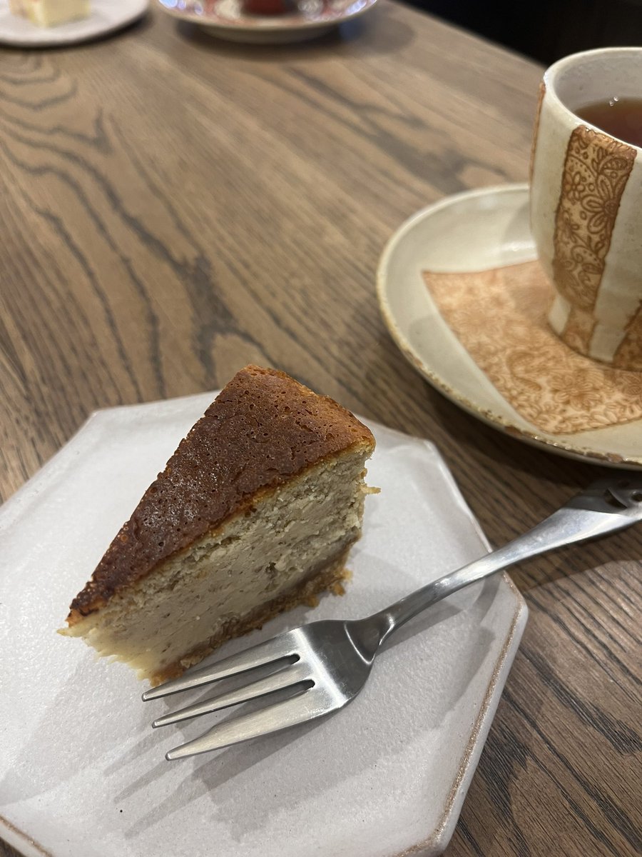 川越の落語会ありがとうございました！

終演後交流会ではいぶりがっこのチーズケーキ。

どんな味かと思ったら想像以上に合う美味しさ！

次回6月14日です！

#スイーツ 
#スイーツ部
#スイーツ男子 
#チーズケーキ 
#いぶりがっこ