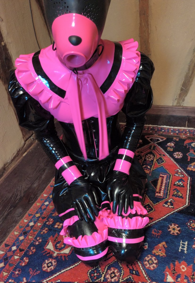 RubberTy tweet media