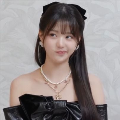 Nickelette_'s tweet photo. Her default face https://t.co/uZvw0E5kBl
