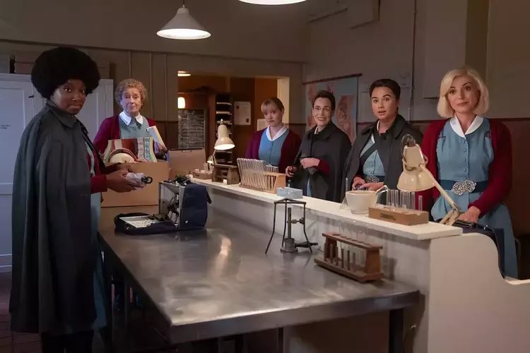 RECallthemidPod's tweet photo. Our latest #podcast #ReCallTheMidwife is OUT NOW!! We watched Series 13 episode 7 of #CallTheMidwife and talk about it - Listen on Acast: https://t.co/IoB6FZcMAY or listen on Spotify, YouTube https://t.co/ZXw9xuAJgp or Apple &amp; Google podcasts all for FREE!!! https://t.co/j6PDCUPsOR