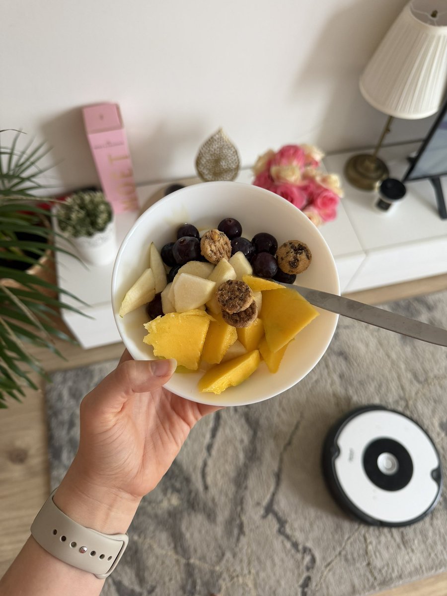 Evca Wolf tweet media