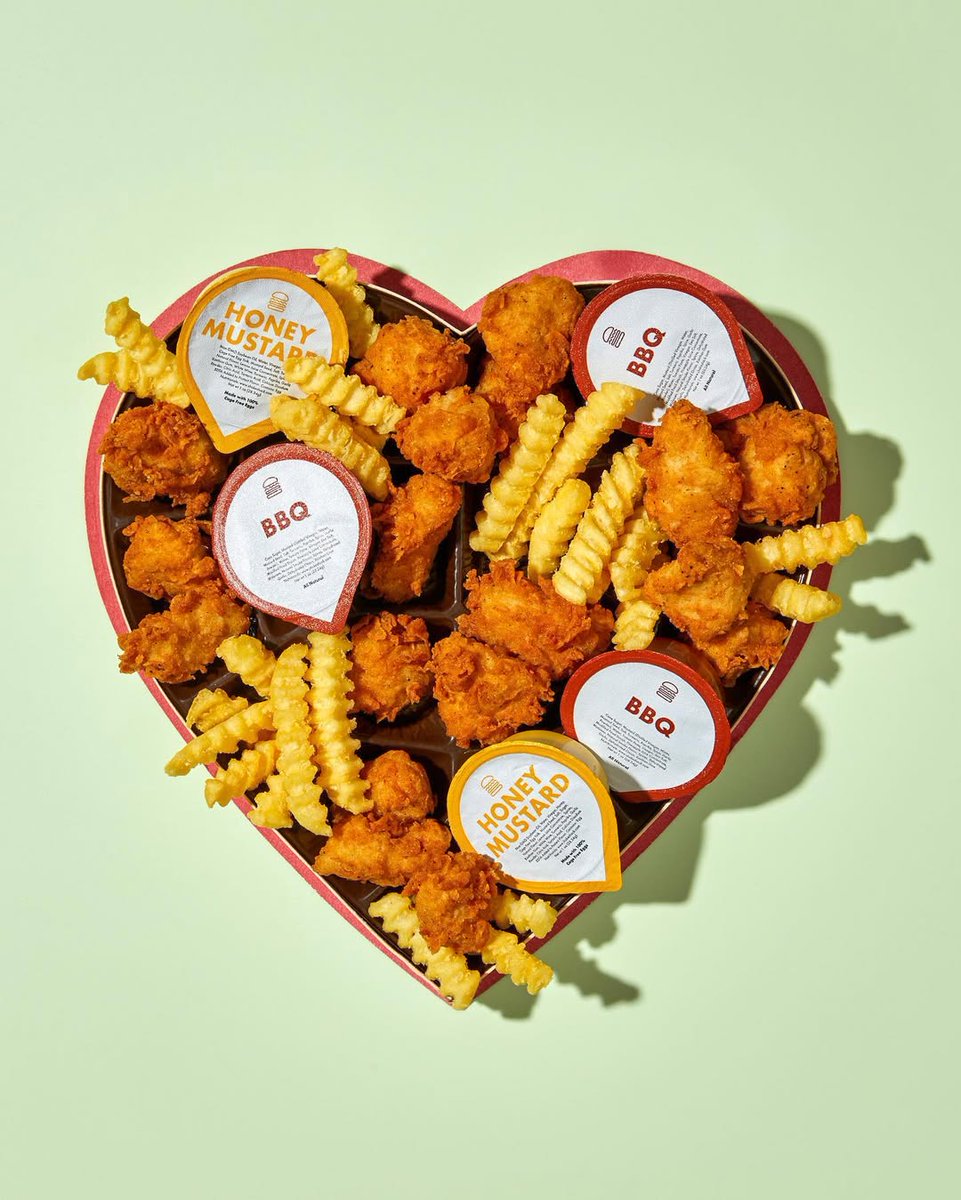 SHAKE SHACK UK tweet media