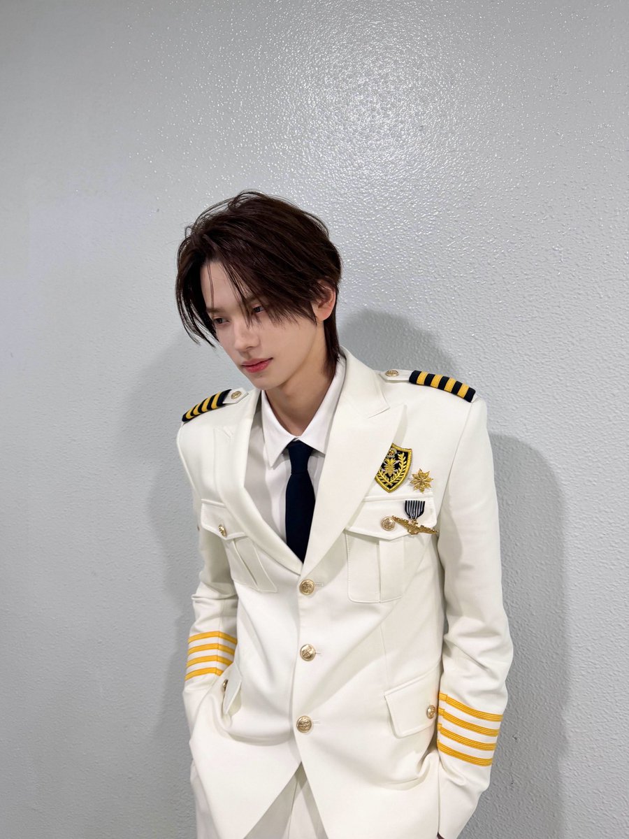 [260315] #SHINYU WV POST

🦒: shinyugayo boarding completed🫡

#신유 #TWS #투어스 <a href="/TWS_PLEDIS/">TWS</a>