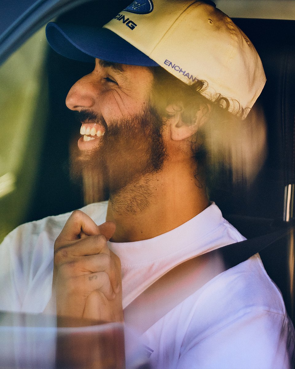 ricciardosbabe's tweet photo. I'm so glad Daniel is enjoying life and doing what he loves rather than struggling in a Cadillac ☀️ https://t.co/KOXhPr6ny3