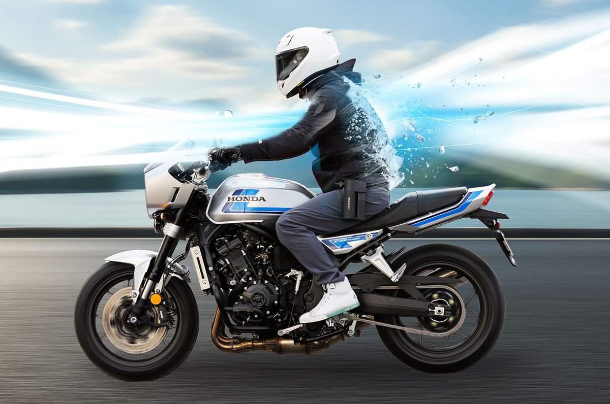 responsejp's tweet image. 気化冷却で体温を効率的に低下、TAICHIの新型冷却ベスト「リキッドウインド ブースター ライトベスト」発売
response.jp/article/2026/0…

#バイク #新型車 #TAICHI #ライディングウェア