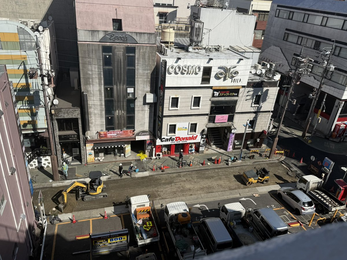 the Standard tweet media